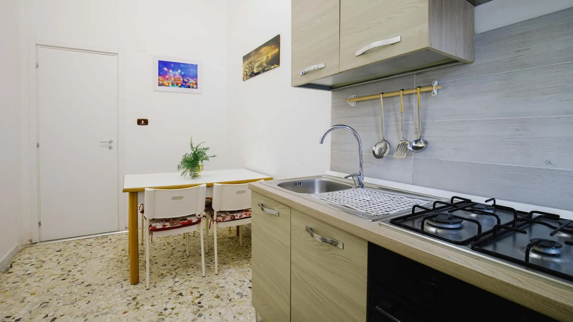 Casa Intera In Via Dell Epomeo 175 Apartment Naples